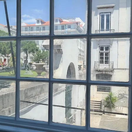 Spirit Of Chiado Apartamento